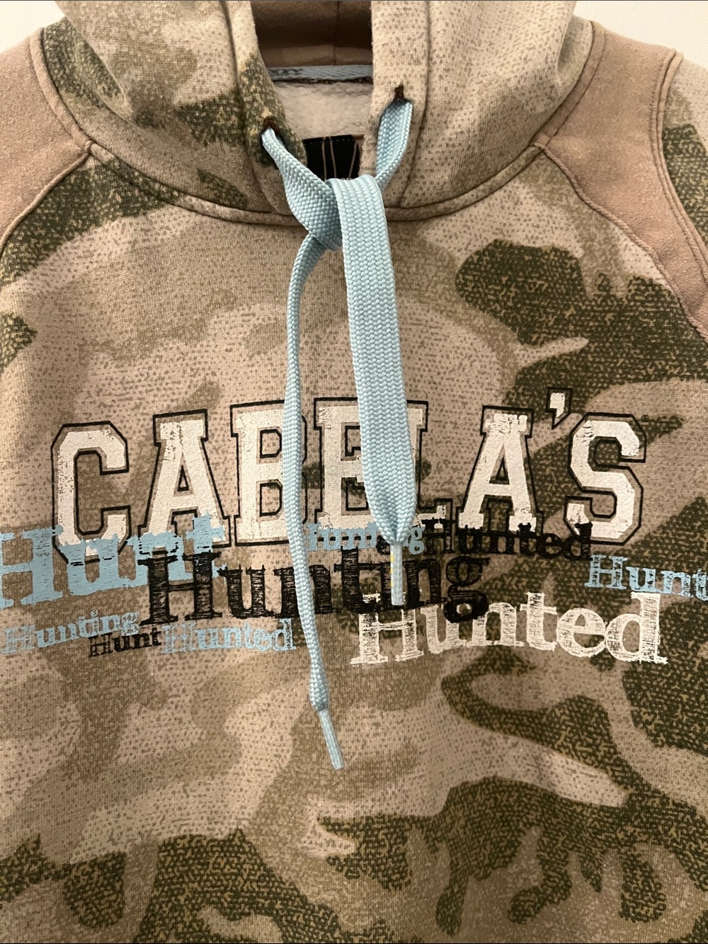 Cabela's Ladies Camo Pullover Hoodie in Tan, Green & Light Blue Accents